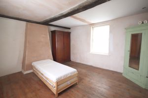 Photo 1- click for photo gallery